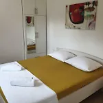 Matana Guest house Sobra