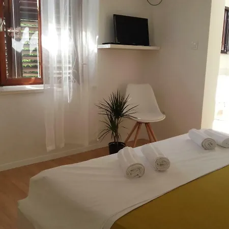 Matana Guest house
